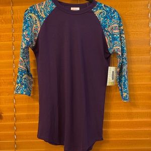 Lula Roe soft stylish shirt for working out or relaxing size xxs NWT (OL)